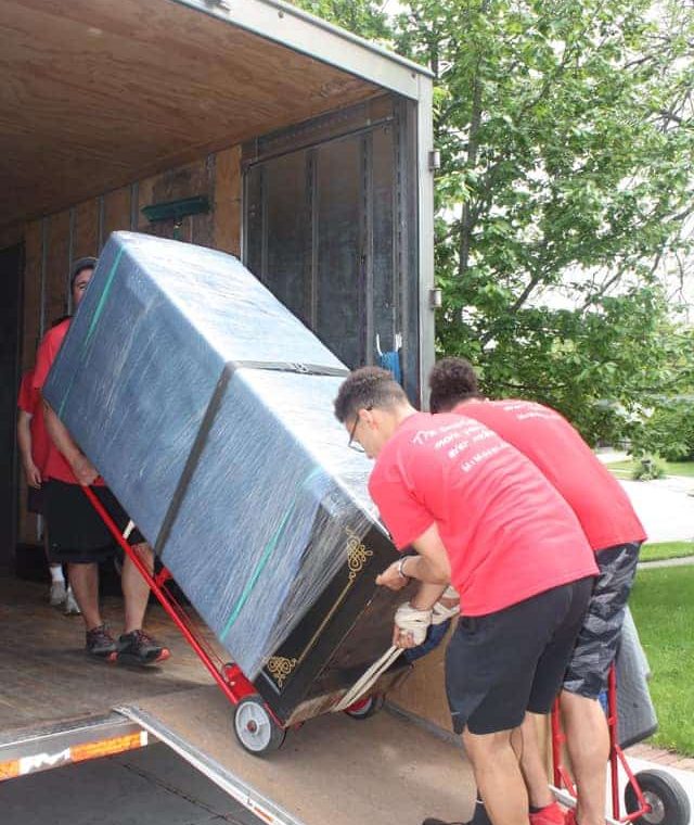 local movers in Milwaukee, Milwaukee moving company, Southeast Wisconsin movers
