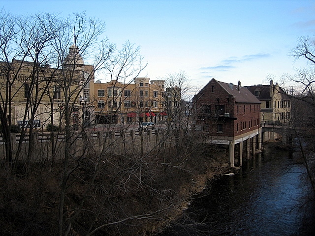 movers in wauwatosa, wauwatosa movers, wauwatosa moving company